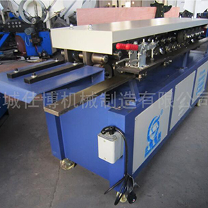 Spiral duct forming machine